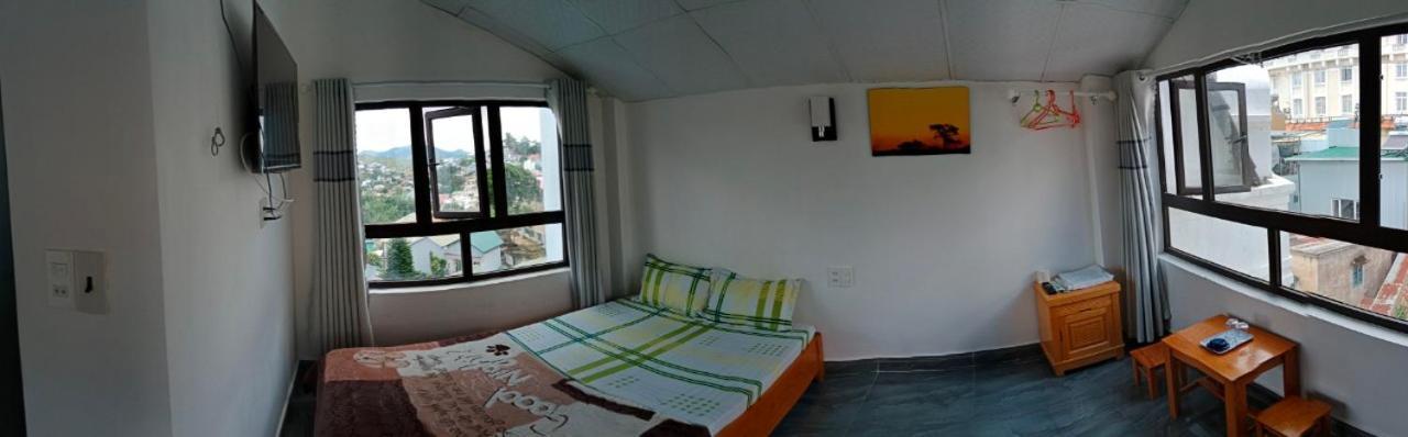 Apartament Nha Nghi Gia Tien Da Lat Zewnętrze zdjęcie